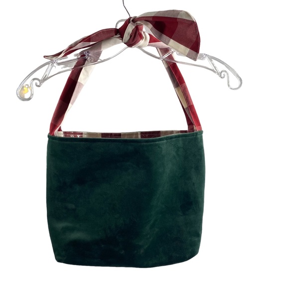 BUNNY BRADLEY DARK GREEN VELOUR PLASTIC LINED TOTE - Picture 2 of 3